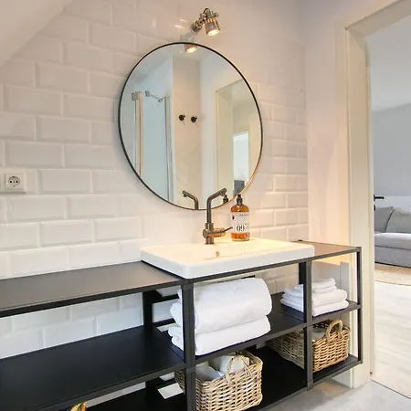Ferienwohnung „Eiche“ In Heiligenhafen Mit Binnenseeblick הייליגנהאפן